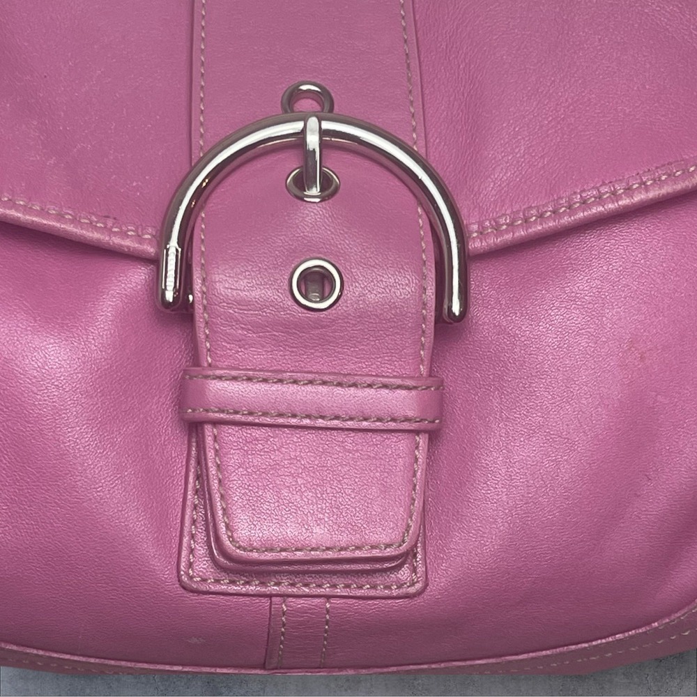 Coach Vintage Y2K Pink Leather Soho Shoulder Bag Purse 9248 Front Flap Barbie - Picture 3 of 15